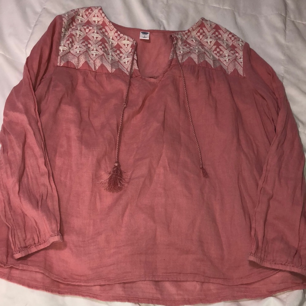 Old Navy top